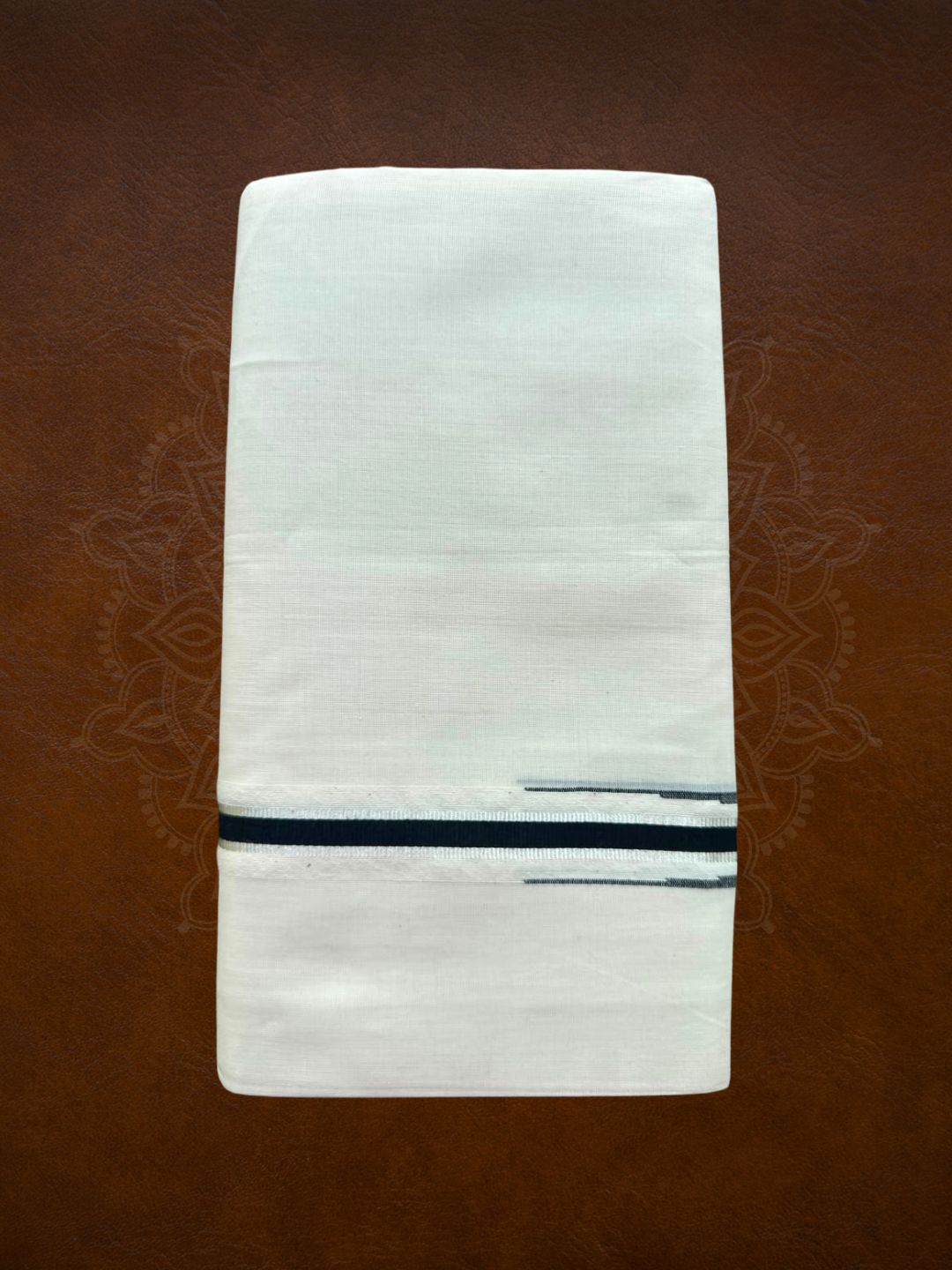 Premium Handloom Puliyilakkara Mundu - LHMDB030-3
