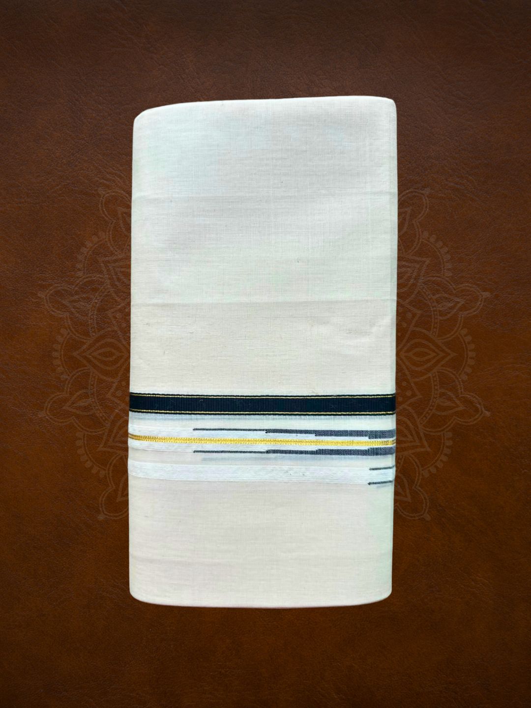 Premium Handloom Puliyilakkara Mundu - LHMDB021