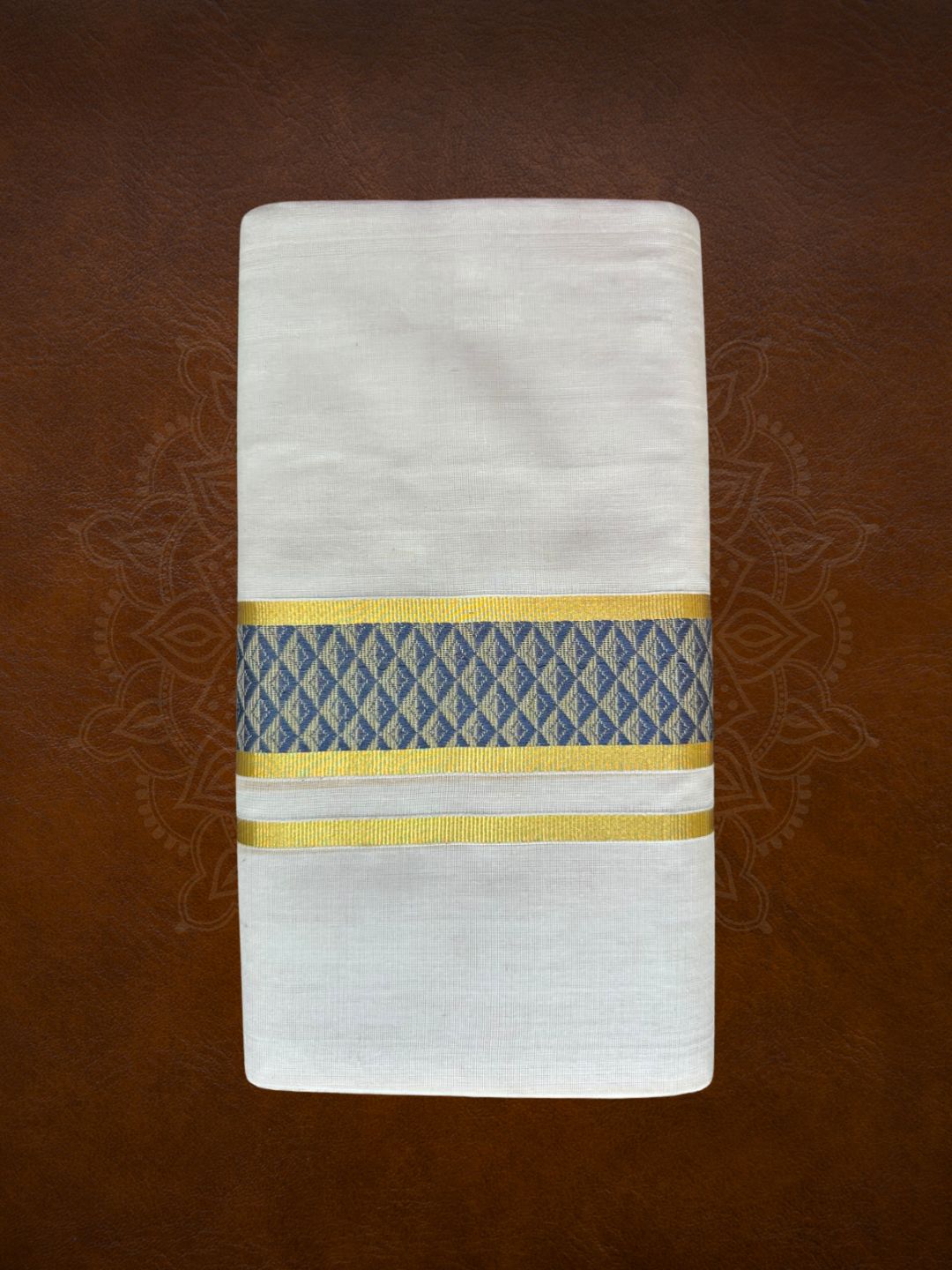 Premium Handloom Temple Design Mundu - LHMDB002