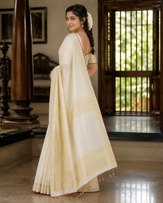 Pure Handloom Light Design Saree (100/100 Count) with Running Blouse - SRHKN023