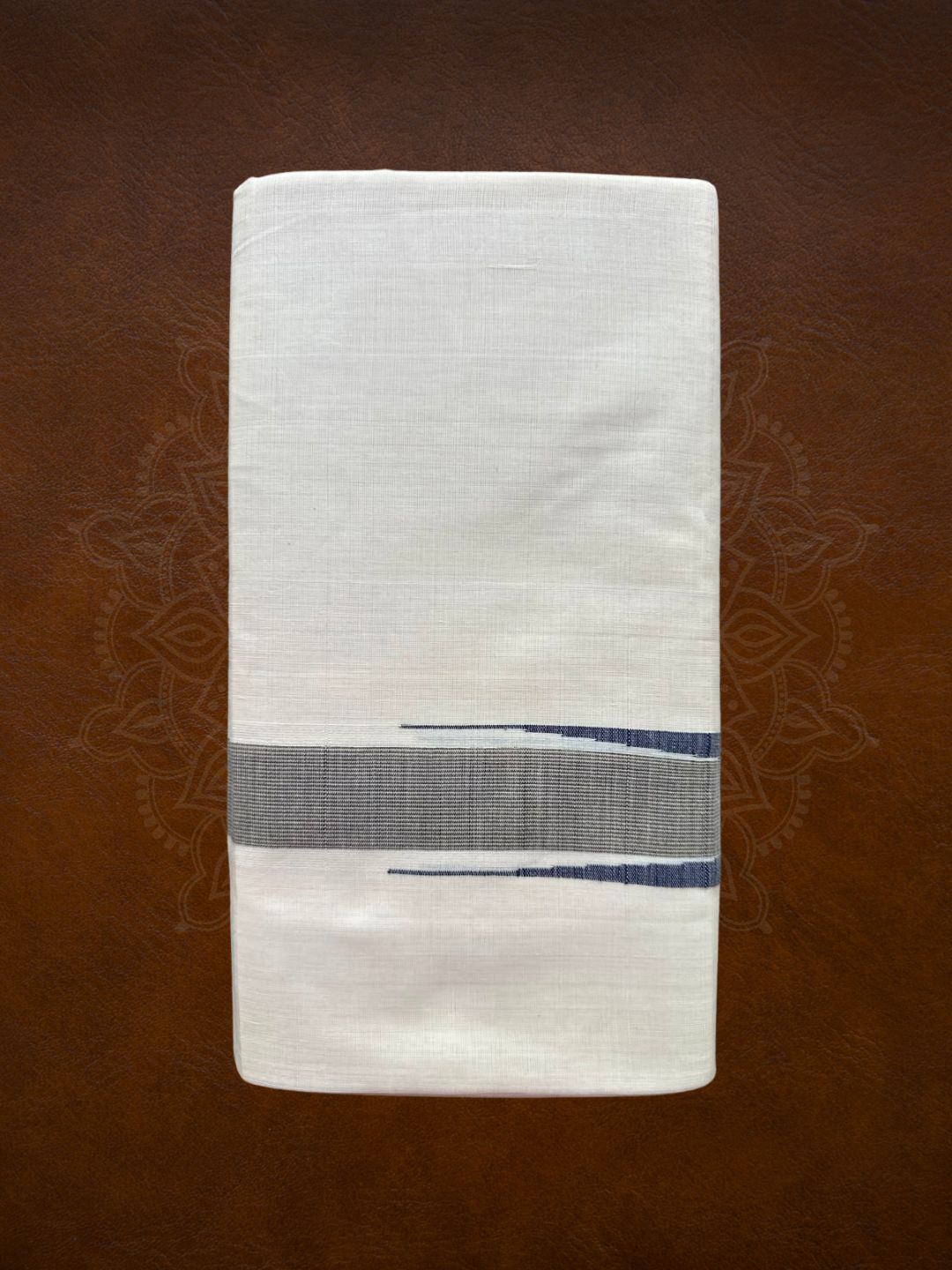 Premium Handloom Puliyilakkara Mundu - LHMDB025